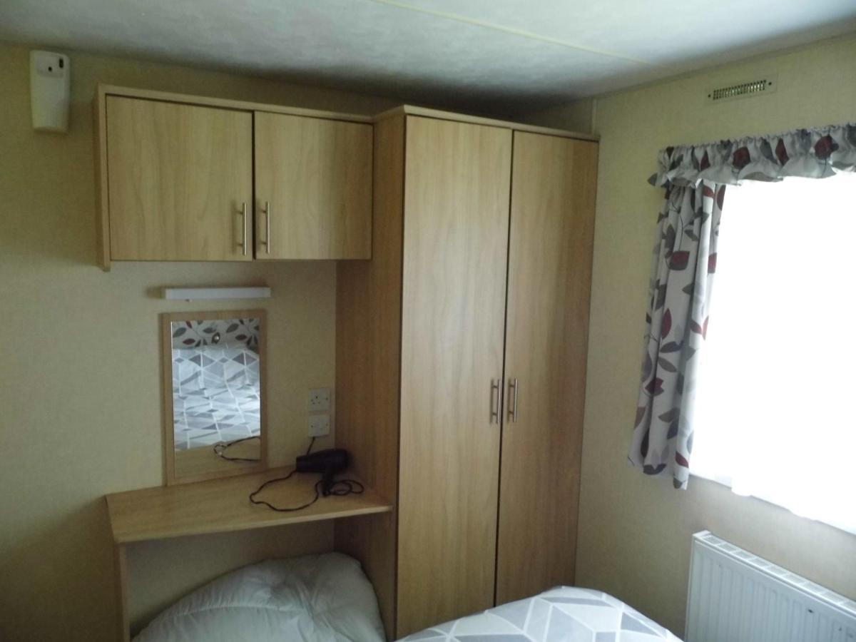 Oakdene -3 Bedroom Caravan Weeley Exterior foto